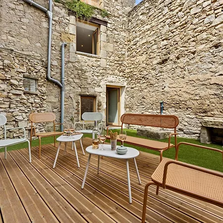 La Colline T4 Clim Patio Stationnement