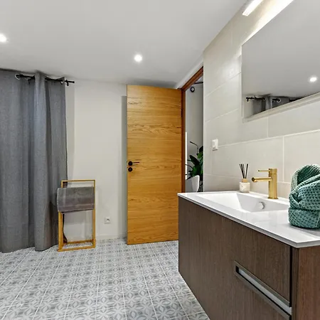 La Colline T4 Patio, Clim Commerces A Deux Pas Διαμέρισμα *